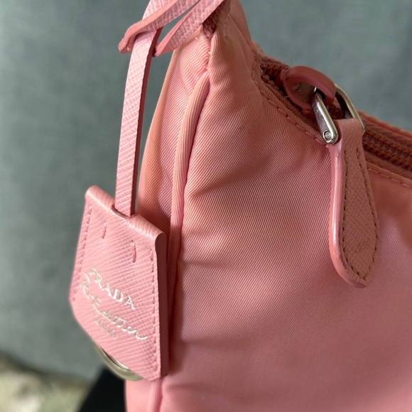 Prada Pink Nylon Mini Re-Edition 2000 Shoulder Bag - Picture 2 of 8